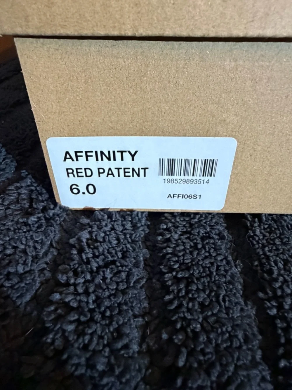 Steve Madden AFFINITY heels Red patent, size 6 originally $130 NEW
